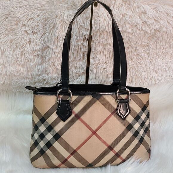 💯 Authentic Burberry Novacheck Tote Bag 🍀 - Picture 9 of 17